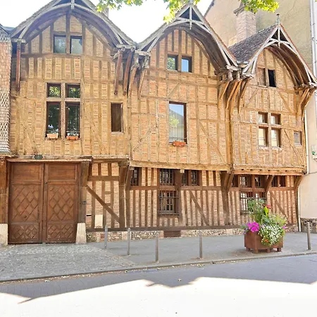 Pensjonat Maison Du 15eme Siecle *