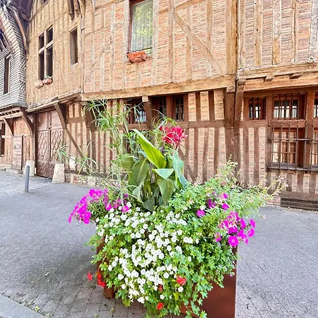 Pensjonat Maison Du 15eme Siecle